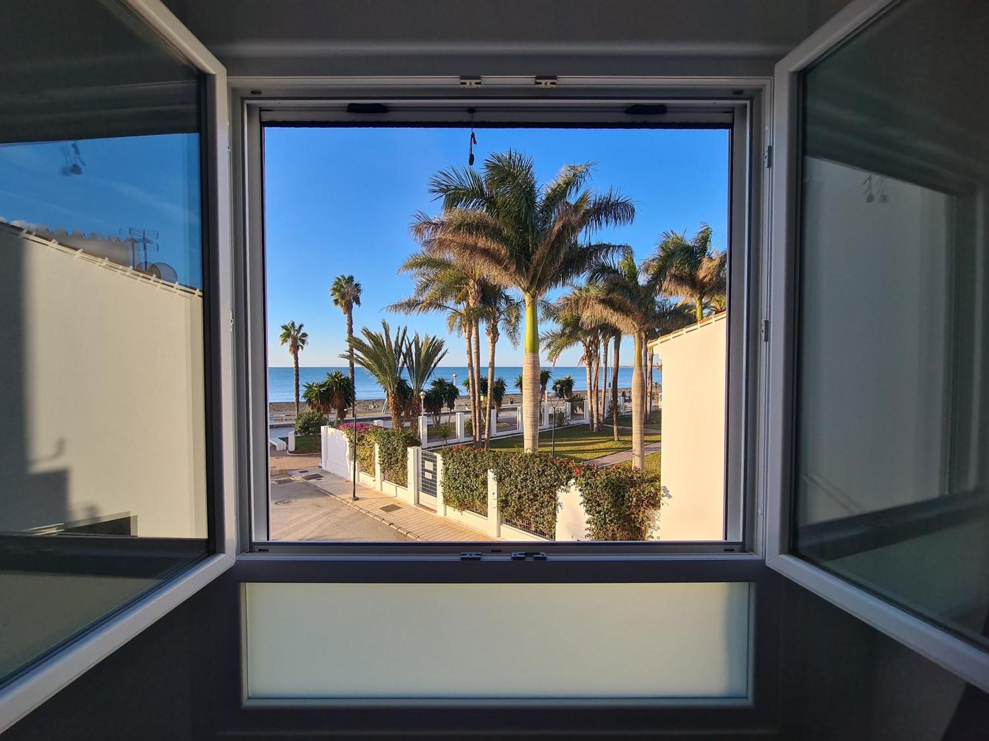 Beach Panorama Caleta カレタ・デ・ベレス エクステリア 写真